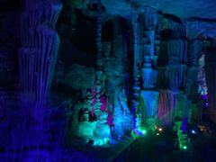 -泰安地下龙宫景区