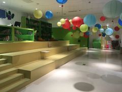 -爱睿思儿童早教亲子游泳(万象城店)