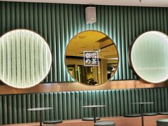 -奈雪的茶(亨特国际广场店)