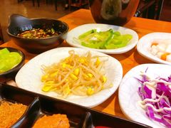 -极简·炭火烤肉主题餐厅·龙虾烧烤·烤羊排(宝龙店)