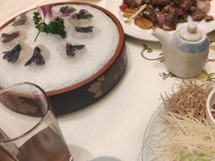 -沙龙酒家