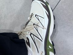 -SALOMON萨洛蒙(长沙国金街店)