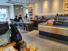 -星巴克臻选(金桥国际店)