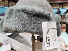 -UGG(燕莎奥特莱斯购物中心店)