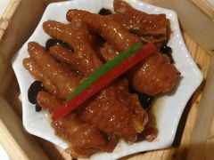 凤翅酱蒸凤爪-百年恒益烧腊海鲜酒家·非遗传承(广州黄埔店)
