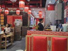 -鲁员外地锅鸡地锅鱼(龙湖江东天街店)