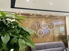-名表维修服务中心(信兴广场地王大厦店)