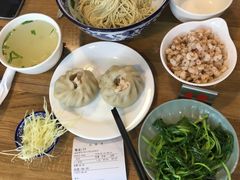 -朱洪元苏式面馆(绿宝广场店)