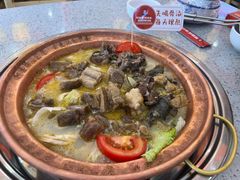 -阿婆情腊排骨火锅(金虹路店)