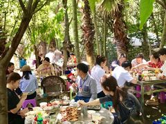 -三圣里·中餐宴请·自助烤肉·烤全羊·柴火鸡(旗舰店)
