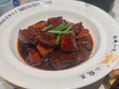 大锅红烧肉-麒麟小院·老九江菜(安平路店)