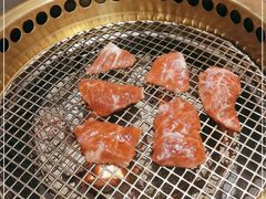 -铭牛烧肉·和牛海鲜自助(高新月牙湖店)