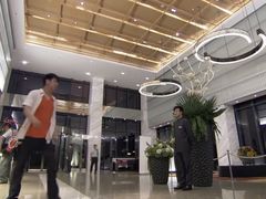 -上海虹桥西郊假日酒店