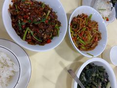 -笨罗卜浏阳菜馆(太平街店)