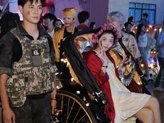-巨鹏飞梦幻海岸
