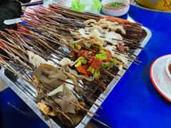 -牛华周记麻辣烫起源店