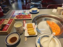 -生活如沸·顺德水牛奶火锅(人民广场店)