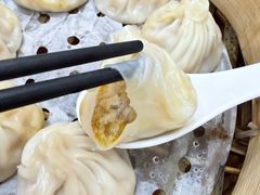 -莱莱小笼·乔艾
