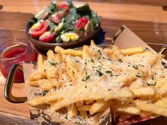黑松露薯条-FAT COW(静安寺店)