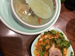 -龙泉人椰子鸡·糟粕醋·地标海南菜(龙昆南店)
