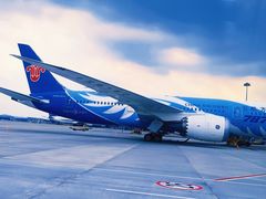 -英迪拉·甘地国际机场