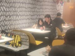 -麦当劳(杭州三花国际店)