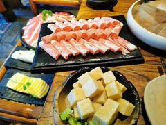 -老牌坊云南鱼豆花火锅(爱建店)