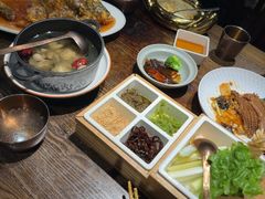 -魁盛居百年鲁菜馆(县西巷店)