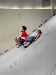 -MINI MARS KIDS CLUB亲子家庭中心(长宁天山店)