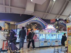-卡通尼乐园(上海安亭店)