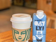 -星巴克臻选(莘庄仲盛店)