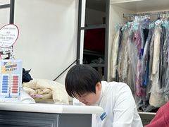 -布瑞琳洗衣(万泉新新家园店)
