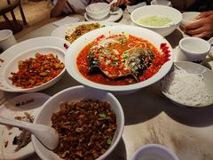-味上湘菜馆(阿波罗店)