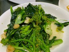 蒜蓉菜心-荣粤酒家·融合粤菜