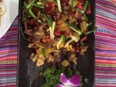 -香巴拉云南餐厅(华莱坞店)