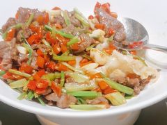 小炒黄牛肉-小厨娘绣中淮扬(大行宫科巷店)