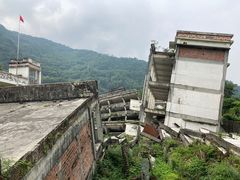 -四川汶川特大地震漩口中学遗址