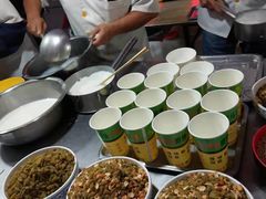 -清真老马家国华牛奶鸡蛋醪糟(正宁路店)