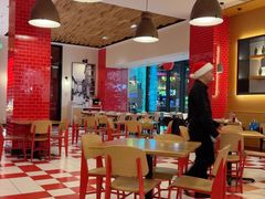 -城市大道红炉披萨烘焙坊