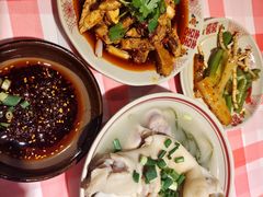 -老方桌烂蹄花川菜馆(九龙坡店)