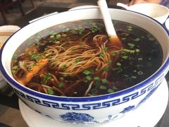 -老季市·三代非遗传承·地标美食老汁鸡(工农路店)