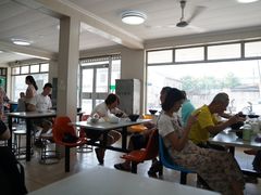 大堂-上海为民商行清真饭店(南大路店)