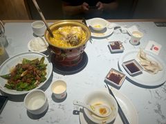 -关东小磨东北菜(漕河泾印象城店)