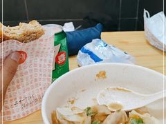 -吉祥馄饨(牡丹园店)