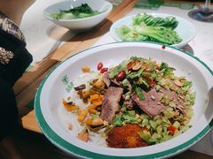 -百春原湖南牛肉粉(百联世纪店)