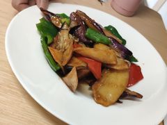 -关东小磨东北菜(上海长风大悦城店)