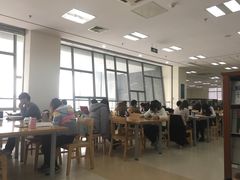 -中国药科大学（江宁校区）-图书馆