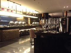 -唐拉雅秀酒店-西锦汇空中BBQ·思创餐厅