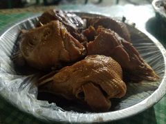 -梁老三麻辣鸡头总店