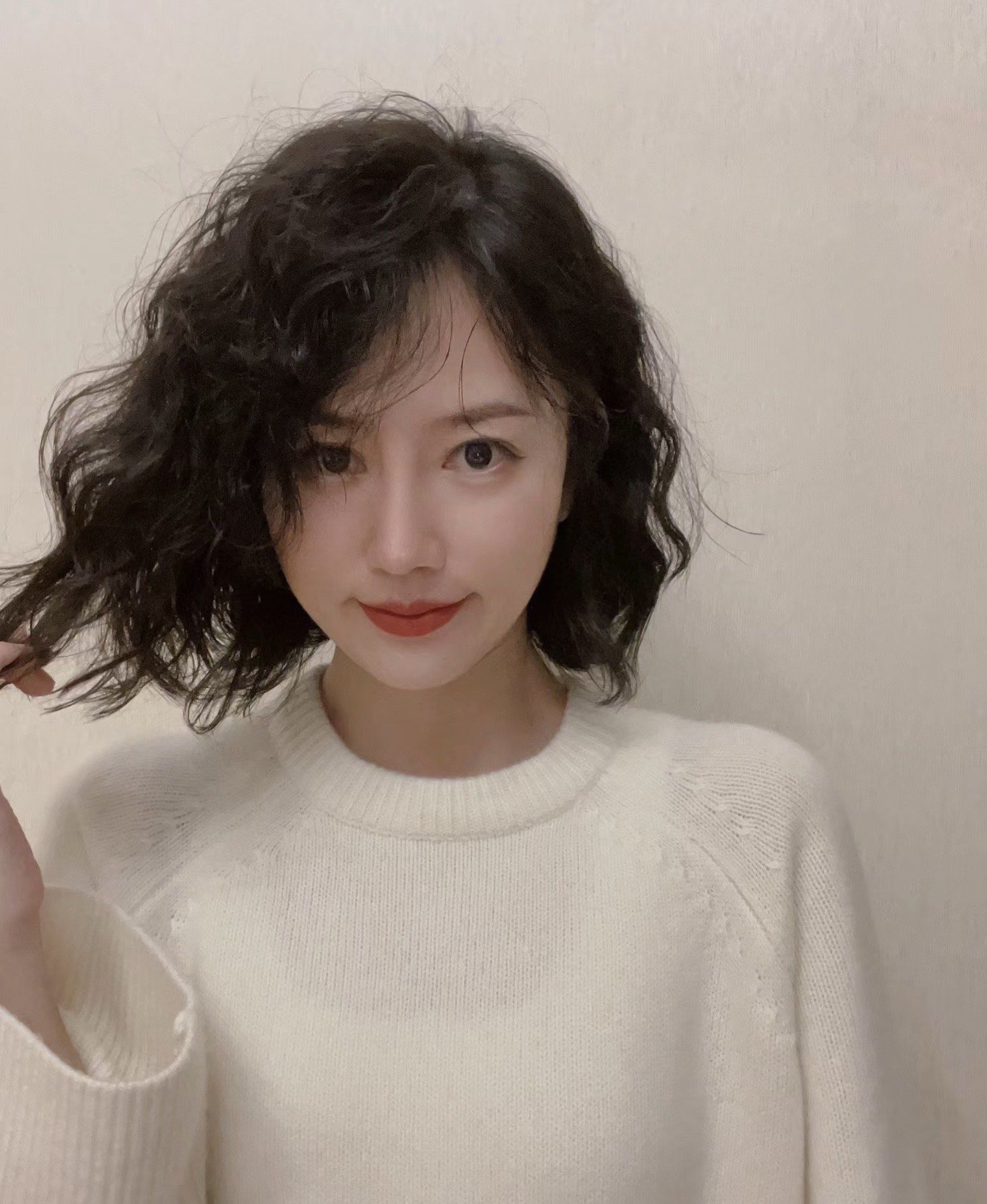 无论你是30岁,40岁还是50岁,烫#烫发 完这款发型之后,都能让你瞬间